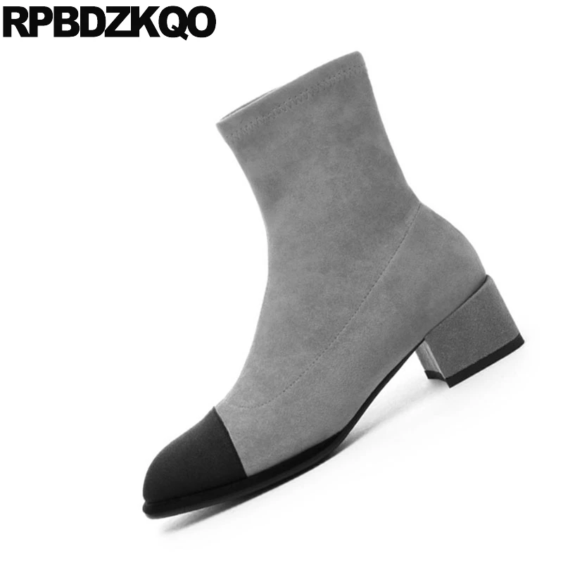 Женские замшевые ботильоны без шнуровки черные или серые с квадратным носком
