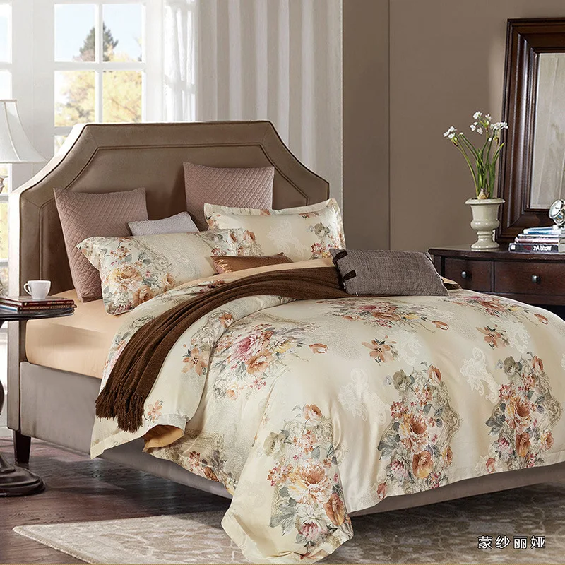 

Northern European-Style Bedding Article Imitated Silk Fabric Four Pieces High-Count And High-Density Four-piece Jacquard Bedding