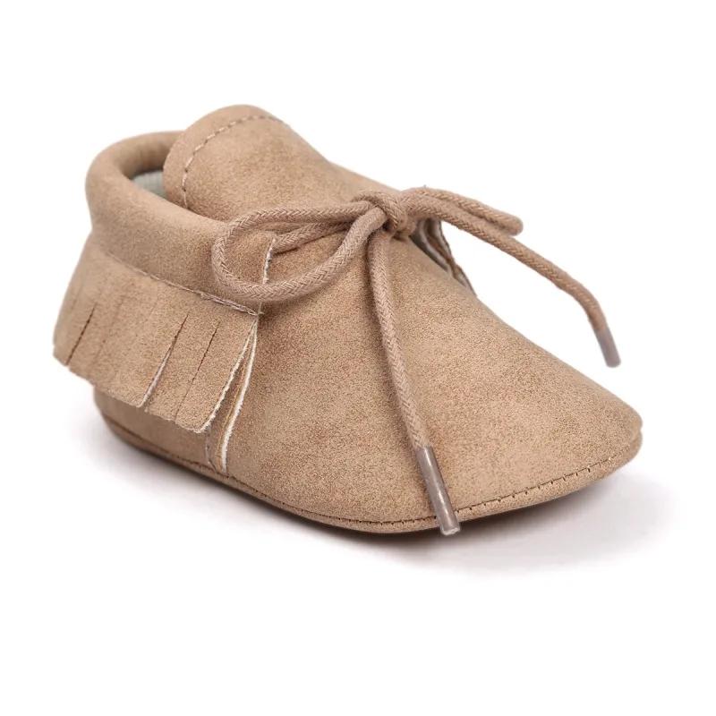 Осенняя обувь из искусственной кожи для новорожденных мальчиков и девочек; повседневная обувь на мягкой подошве; однотонная обувь на шнуровке из замши; удобная обувь для первых шагов; 0