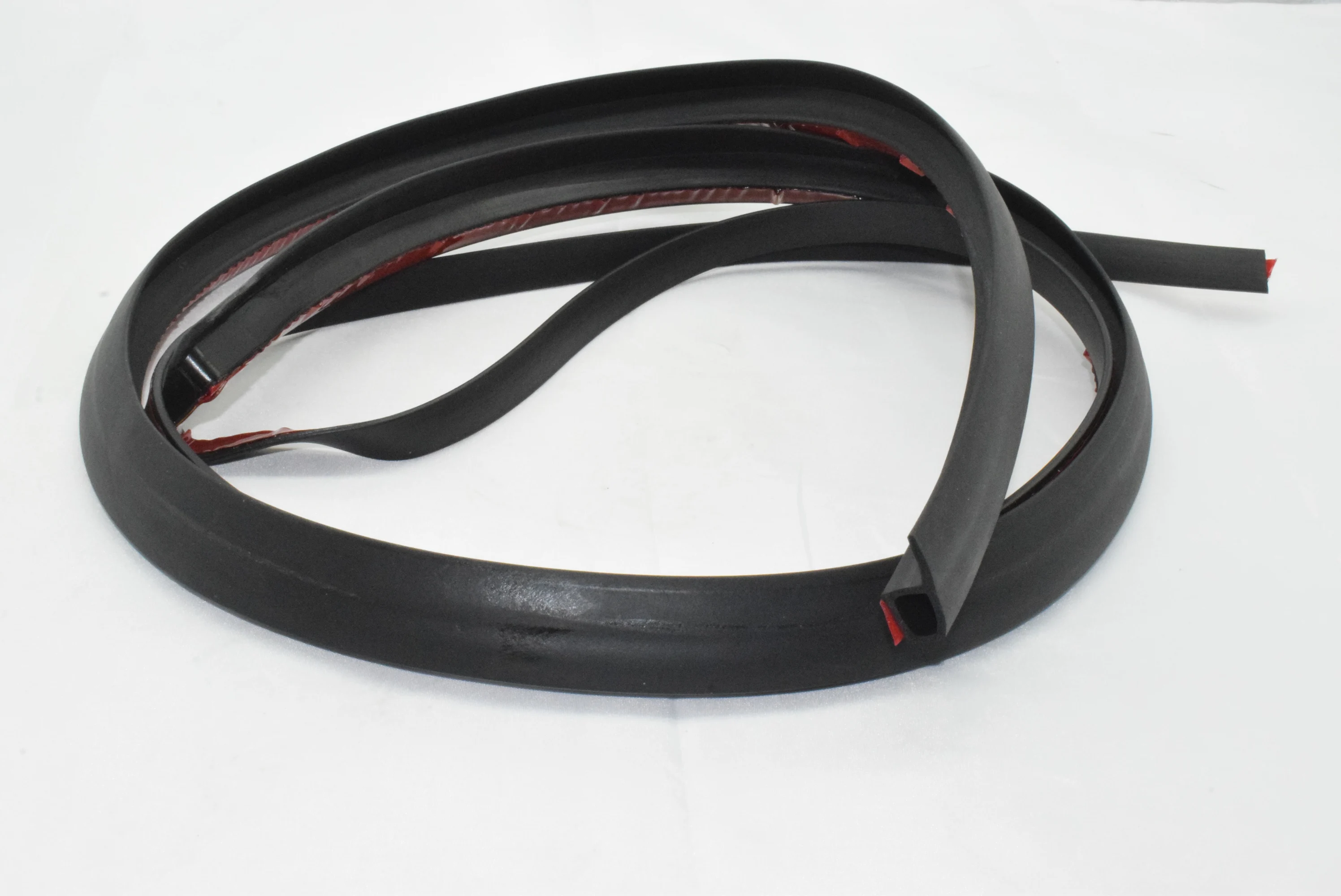 

Car Door Sealing Strip Rubber Sealing Strip Sound Insulation Strip Sealing Strip Car Sealing Strip Suitable for Venucia