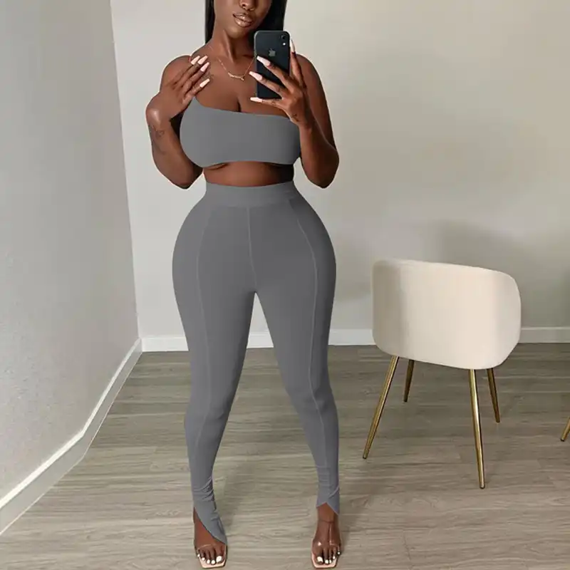 elegant leggings outfit