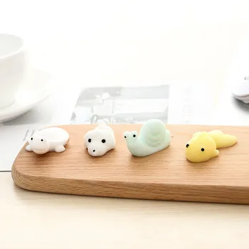 

Various Vinyl Doll Squishy Animals Cartoon Mini Yellow Duck Squishes Slow Rising Venting Antistress Decompression Squeezing Toys