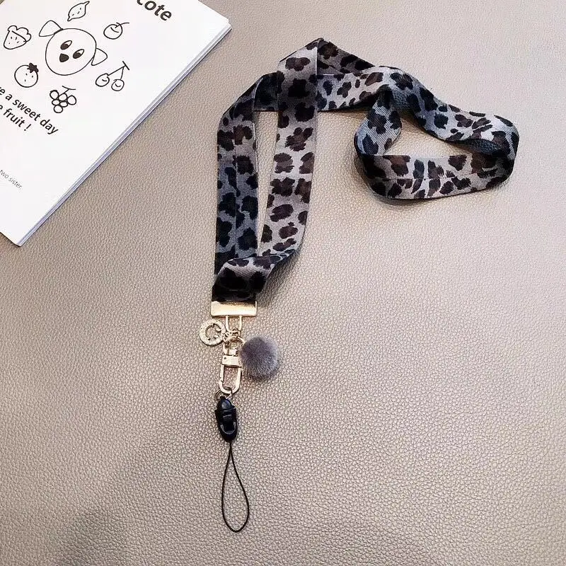 1pcs Leopard Hairball Lanyard Neck Key Strap for iPhone Camera USB Holder ID Card Name Badge Holder Keys Cartoon Lanyards