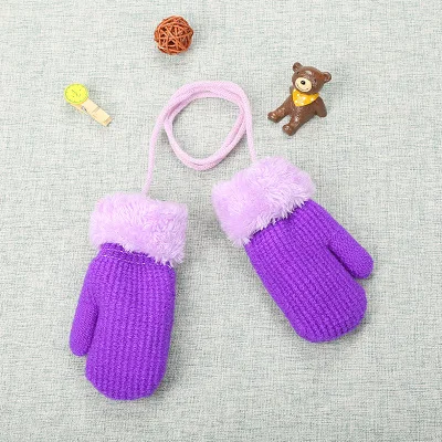 purple Новинка; зимние вязаные перчатки для маленьких мальчиков и девочек; теплые вязаные перчатки на веревочке; перчатки для детей в возрасте около 3 лет - Цвет: purple