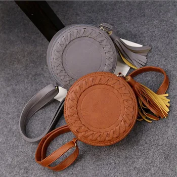 

Spring and Summer New Tassel Small Round Bag Fashion Creative One-shoulder Diagonal Cross Round Cake Small Bag Trend Women's Bag