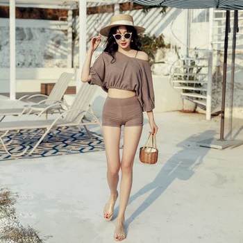 

Women's swimsuit 2020 new style outdoor take on water girl sweet hot spring conservative split three piece swimsuit set
