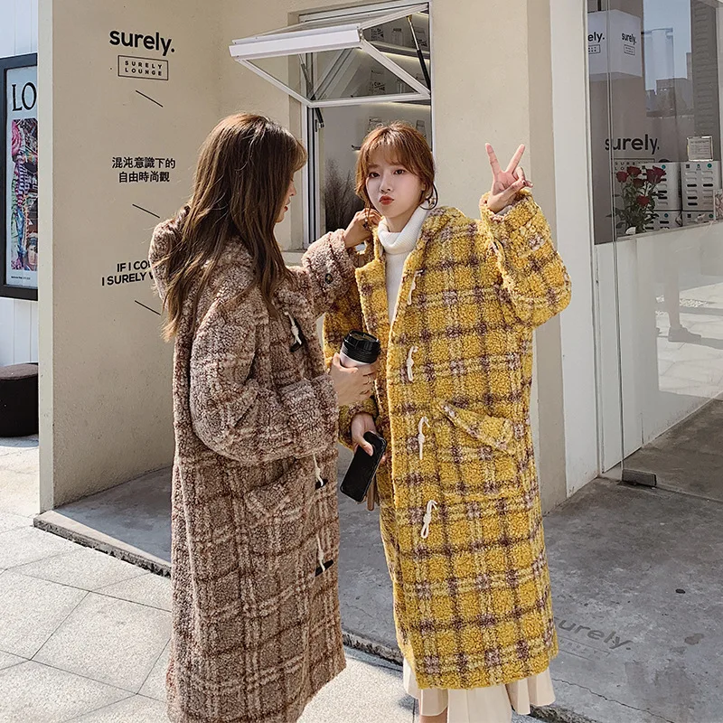 

Photo Shoot 2019 Winter New Style Korean-style Loose-Fit Yellow Grid Hooded Mid-length Lambs Wool Toggle Coat Women's Fashion
