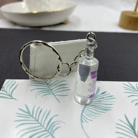 Women/Men's Fashion Handmade Resin Vodka bottle Key Chains Key Rings Alloy Charms Gifts Wholesale