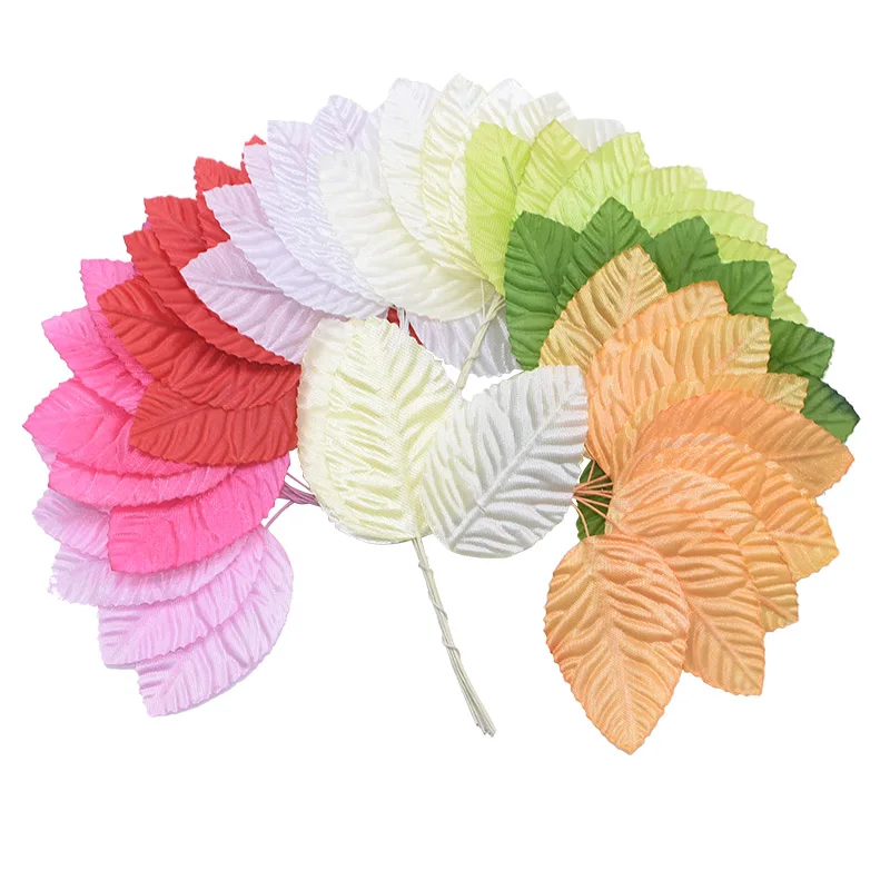 Искусственный цветок из железной проволоки и пластика в форме листьев для