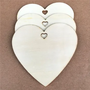 

50PCS DIY Perforated Wooden Heart Patch Crafts Scrapbooking Supplies Wedding Decoration Hand-made Buttons Wood Craft