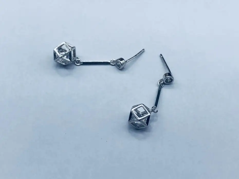 Серьги гвоздики из чистого серебра S925 пробы для девочек прямоугольные и