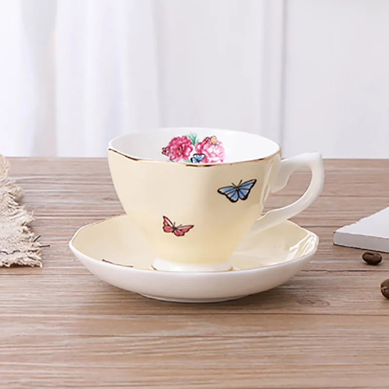 Bone China кофейная чашка, Европейский Набор чашек эспрессо, английский Набор чашек для послеобеденного чая, многоразовое блюдце, фарфоровая керамическая винтажная чашка E5 - Цвет: Set G