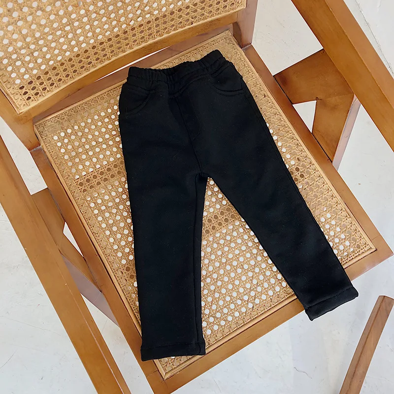 Узкие брюки с бархатной подкладкой для маленьких девочек Детские теплые Универсальные повседневные брюки черные штаны для девочек