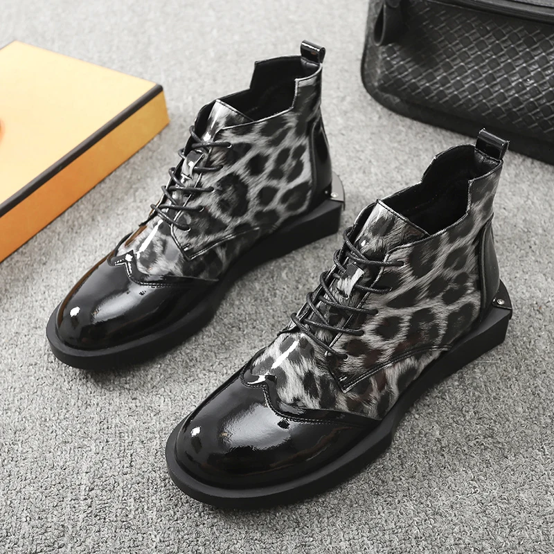 [DEAT] Round Toe Leopard Print Patent Leather Bandage Casual Velvet Women Short Boots New Autumn Winter Fashion Tide 10E728