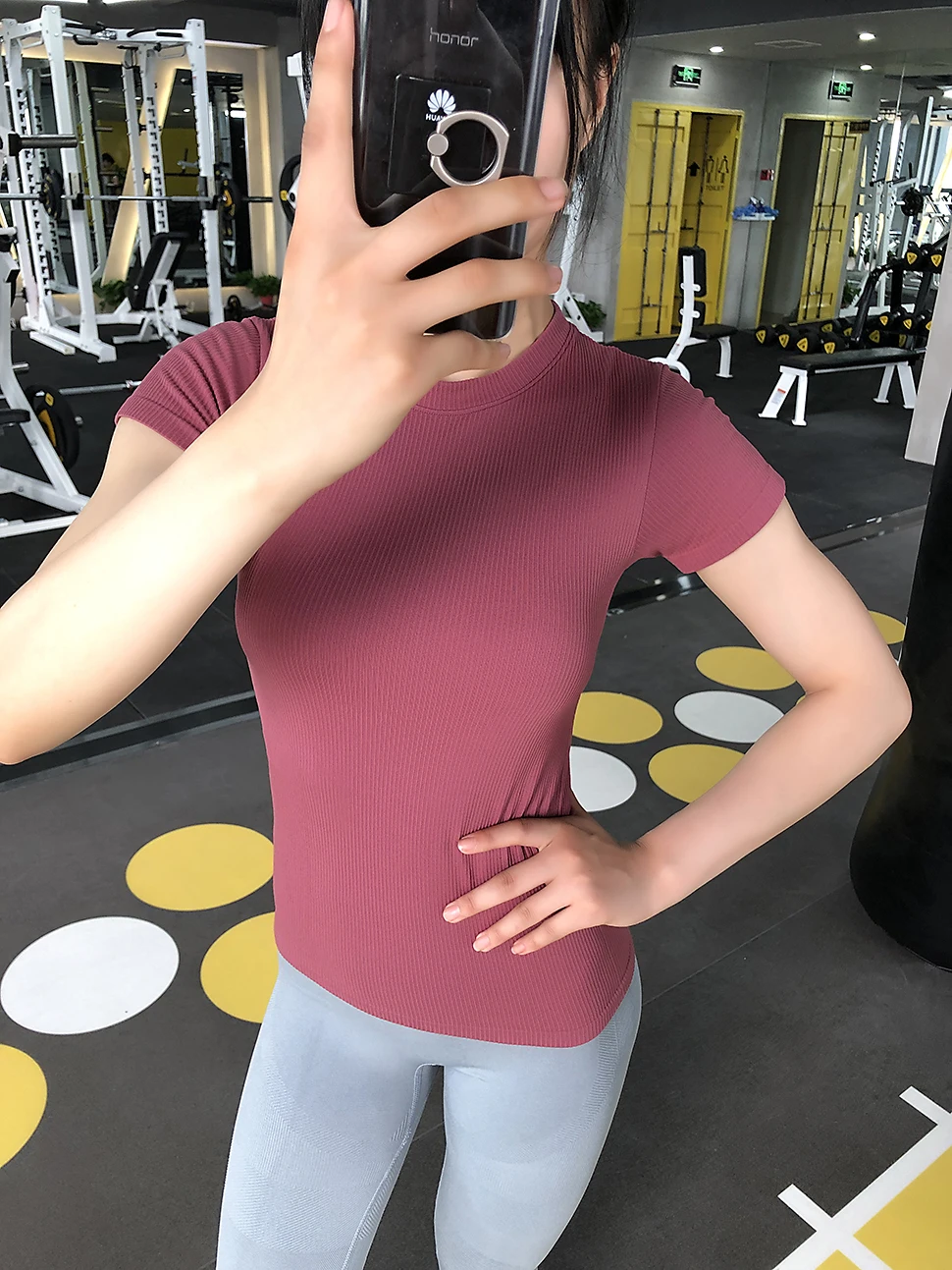 New T-shirt Fitness Solid Color Round Neck Slim Breathable Yoga Running Short Sleeve Ladies T-Shirt Quick Dry Sport Top
