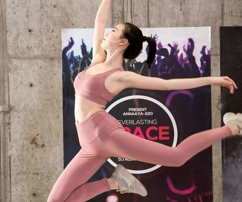 Graceful.u спортивный бюстгальтер для женщин ударопрочный дышащий Быстросохнущий супер-эластичный Беспроводной топ для йоги фитнес-топ Женская одежда для активного отдыха
