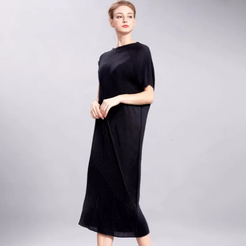 LANMREM New Fashion Ireegular Pleated Batwing Short Sleeve Dress Female's High Quality Personality Clothing Vestido YF551