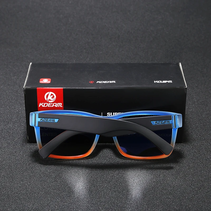 Kopen KDEAM Sport Zonnebril Gepolariseerde Mannen Vierkante Zonnebril Outdoor Vrouwen Brand design 2018 Zomer UV400 Met Originele Case KD505