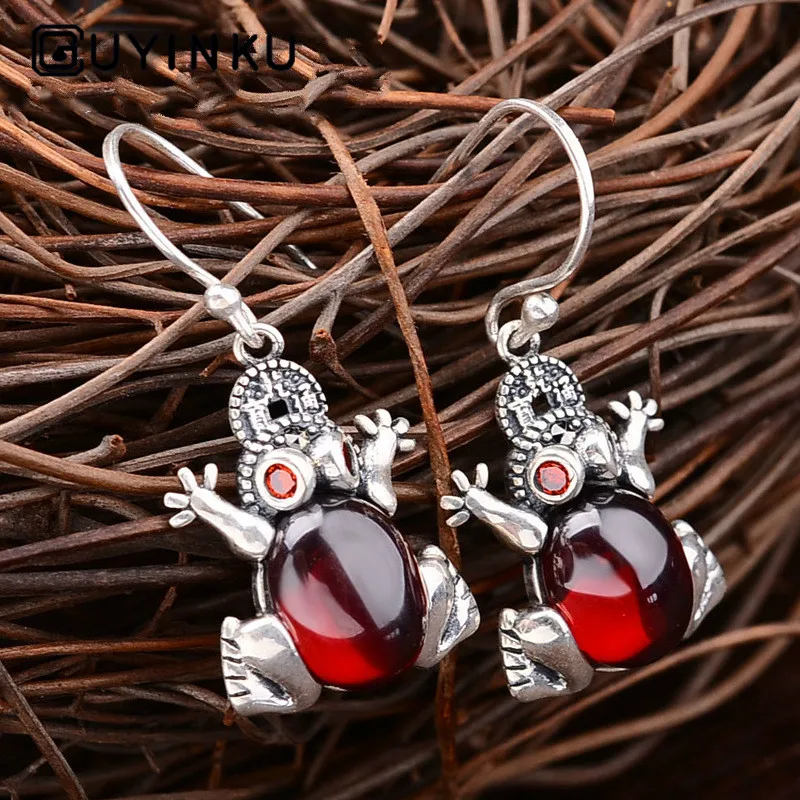 Ретро S925 Золотая жаба серьги дамы красный циркон Chrysoprase голубой песчаник
