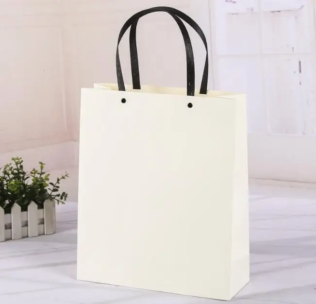 100pcs with logo gift bags High quality paper bags custom logo on bags red paper bags print logo shopping bags Jewelry bag