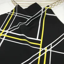 Стильный черный нерегулярный плед печатных шифон платье ткань, по распродаже метр, белый и розовый