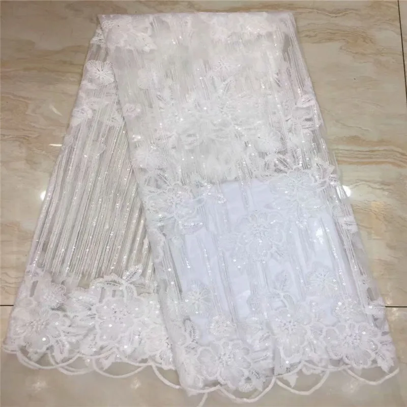 

White Beautifical Latest French Lace Fabric 2019 Flowr Embroidered Tulle Lace African Fabric With Sequins For Women Clothes