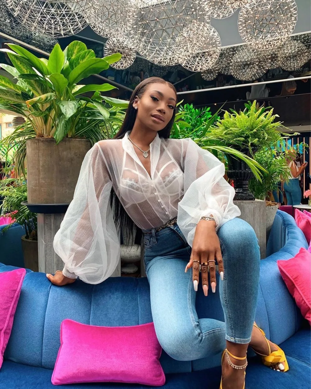 11761162961_1135413410