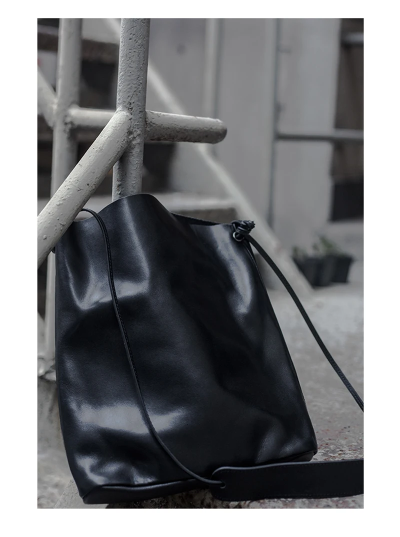 [EAM] Women New Pu Leather Black Split Joint Temperament Personality Accessories Fashion Tide All-match Spring Autumn 1K486