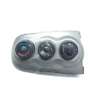 

554060D190 COMMAND HEATING/AIR CONDITIONING TOYOTA YARIS