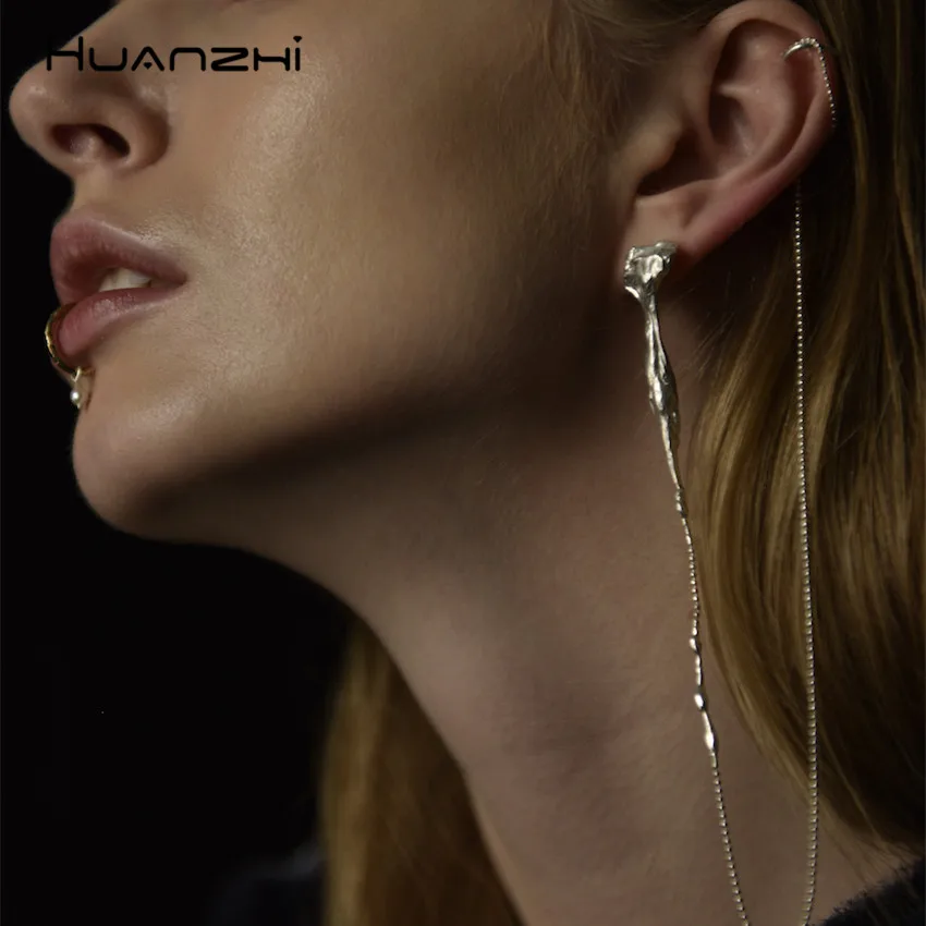 

HUANZHI 2019 Fashion Irregular Liquid Texture Geometric Metal Long Chain Ear Clip Drop Earrings For Women Girls Wedding Jewelry