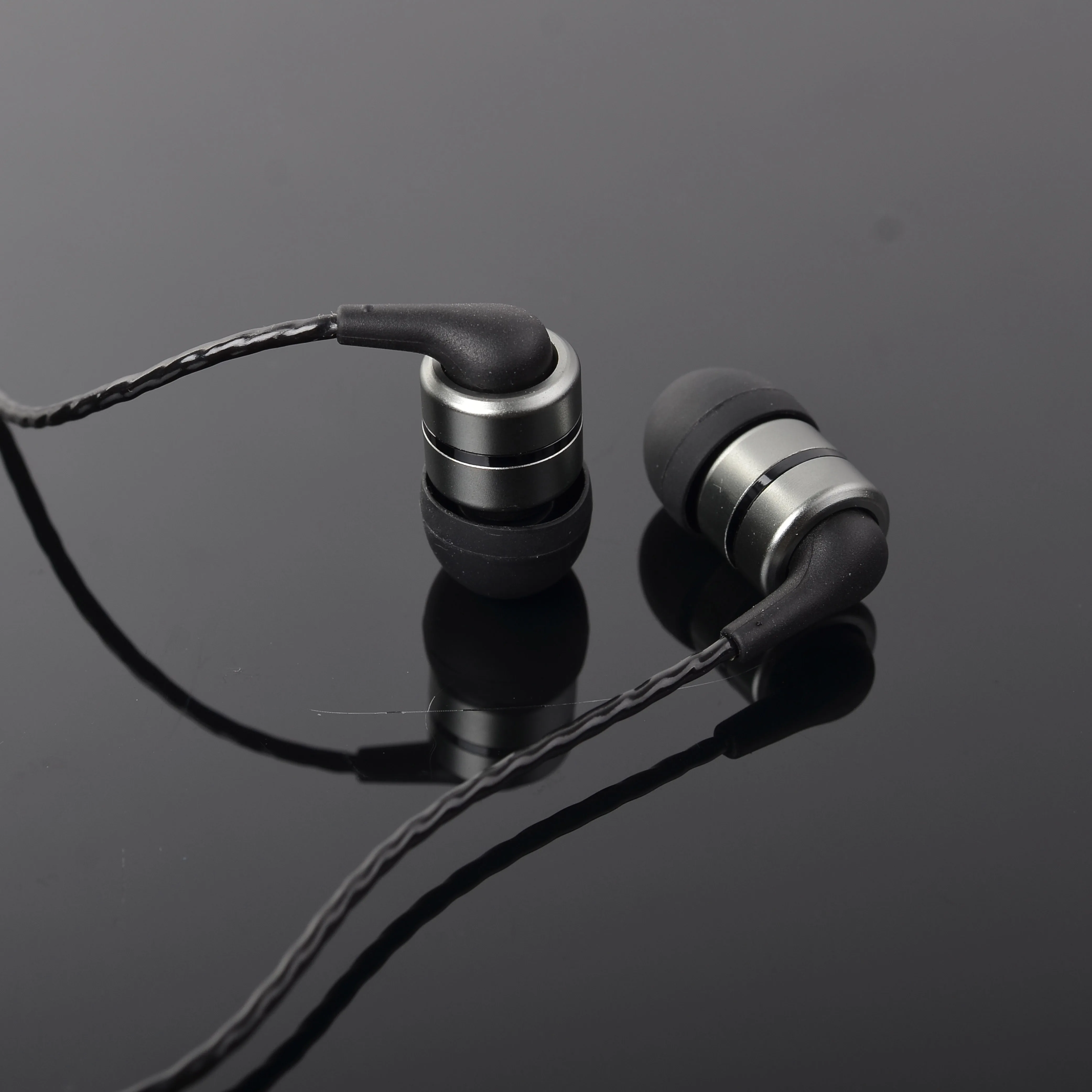 SoundMAGIC E80C Earphones Wired Earbuds In-Ear