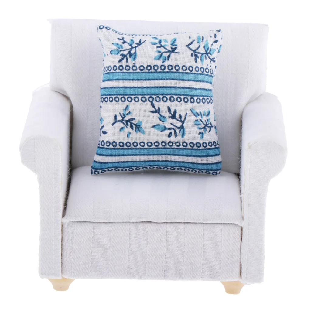 

1: 12 Dollhouse Mini Model Living Room Ob11 Scene White European Style Sofa Band Cushion Likes
