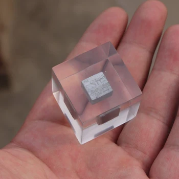 

10 X 10 X 10mm (Sb≥99.99%) Metal Antimony Resin Casting Cube Rare Earth Elements Cube Periodic Table Of Elements Cube