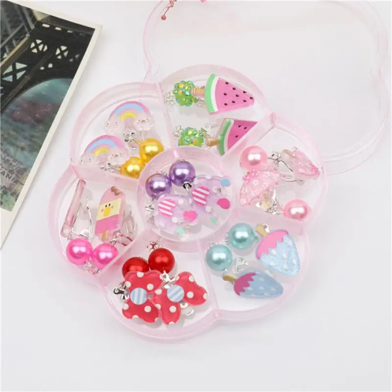 7 Pairs Mini Lovely Ear Clips for Girls Hypoallergenic No Piercing Plastic Earrings for Kids with Pain-resistan 3