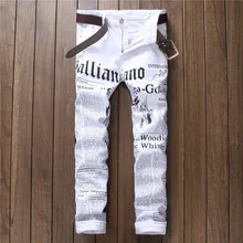 2019Hip Хоп печать белые джинсовые брюки для мужчин Slim Fit стрейч брюки газета печати брюки для мужчин повседневные печатные брюки для мужчин