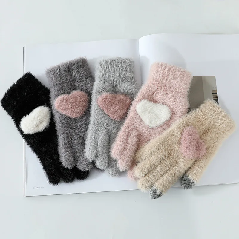

1Pair Women Girls Lovely Fluffy plush Gloves Full Finger Winter Gloves Mittens Cute Love Heart Thick Warm Female Gloves Guantes