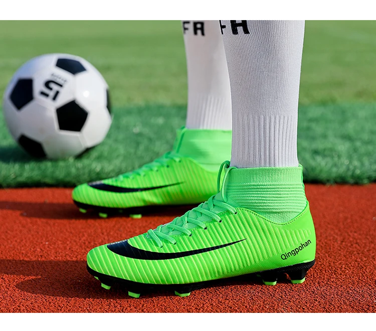 Men Football Shoes Soccer Cleats Boots Long Spikes TF Spikes Sneakers Soft Indoor Turf Futsal Soccer Shoes Men Zapatos De Futbol