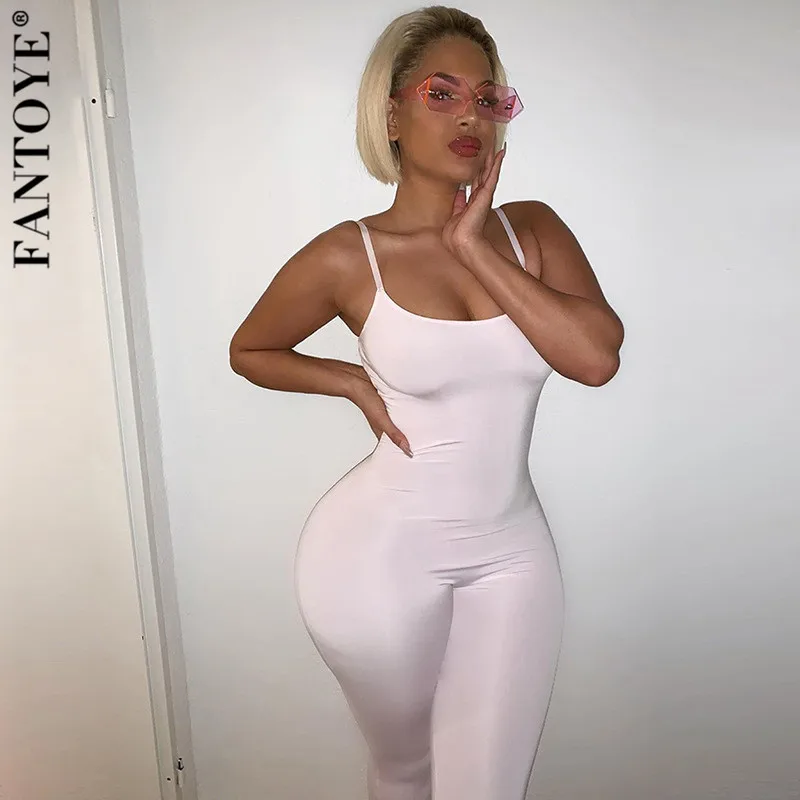 13832193588_1153469267