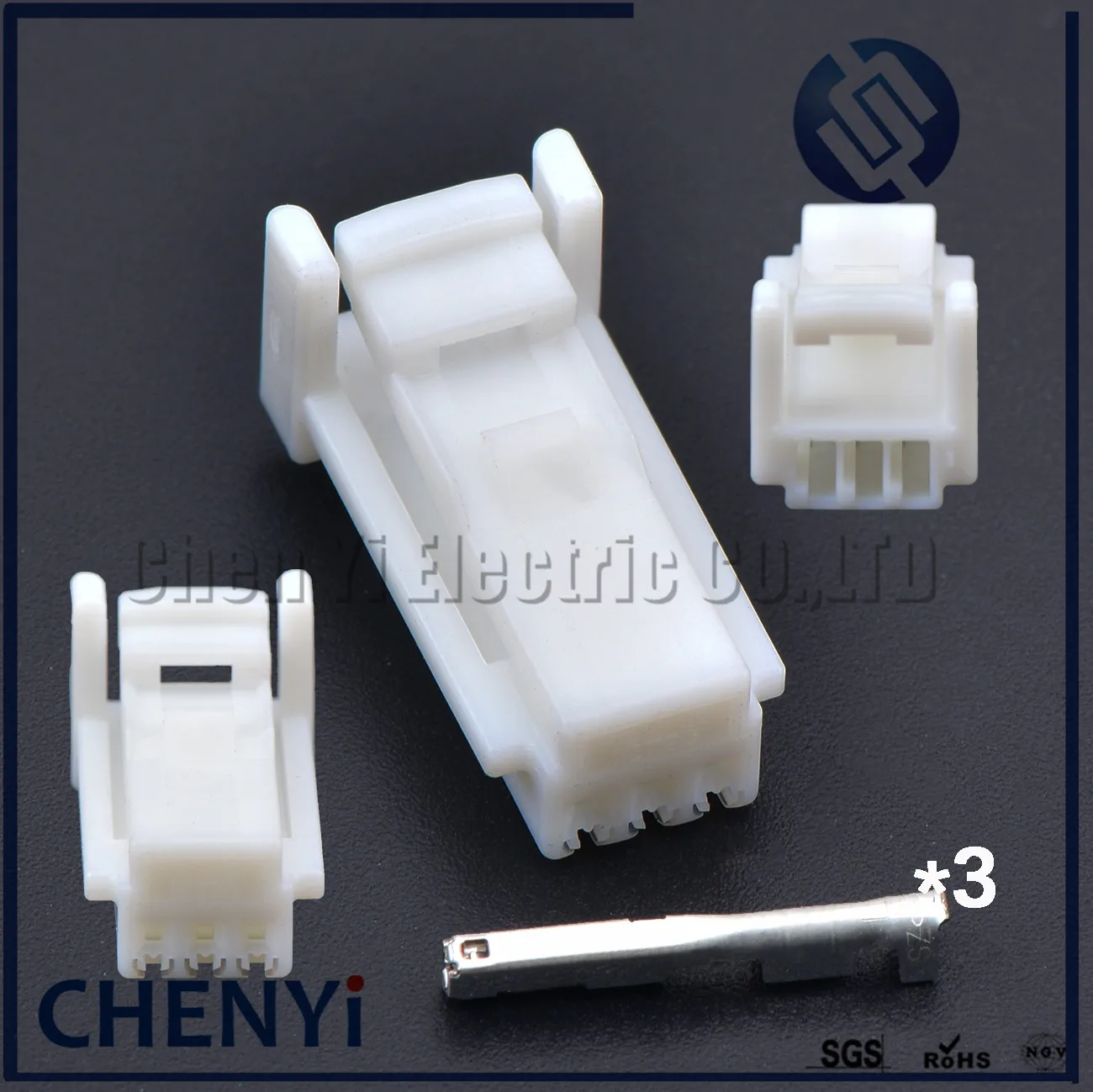 Sumitomo White 3 Pin Female Automotive Wiring Harness Connector 71872369 13102636 For Toyota