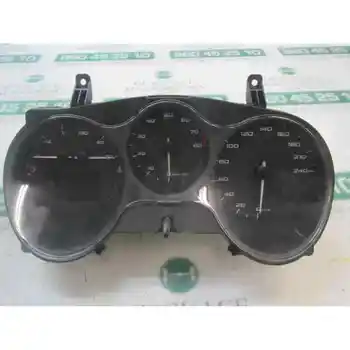 

BOX INSTRUMENTS SEAT LEON (1P1) Stylance/Style 240 km/H 8000 R. p. m. 32 PINS 1P0920810H [16445606]