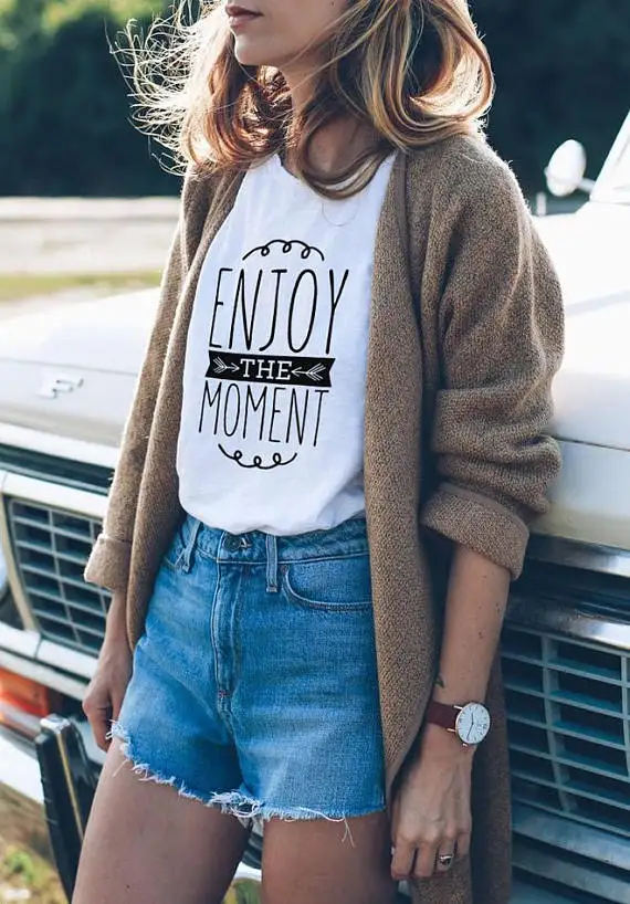 

2019 Enjoy The Moment T-Shirt Happiness T-Shirt Outfit Unisex Tshirt Korean Style Women Ins Fashion T Shirt Tops Harajuku O-Neck
