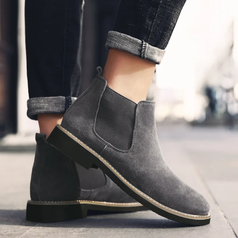 

Autumn And Winter 2019 Men Genuine Leather Large Size British Style Trend Versatile Chelsea Mid-top Foot Covering plus Velvet Ma