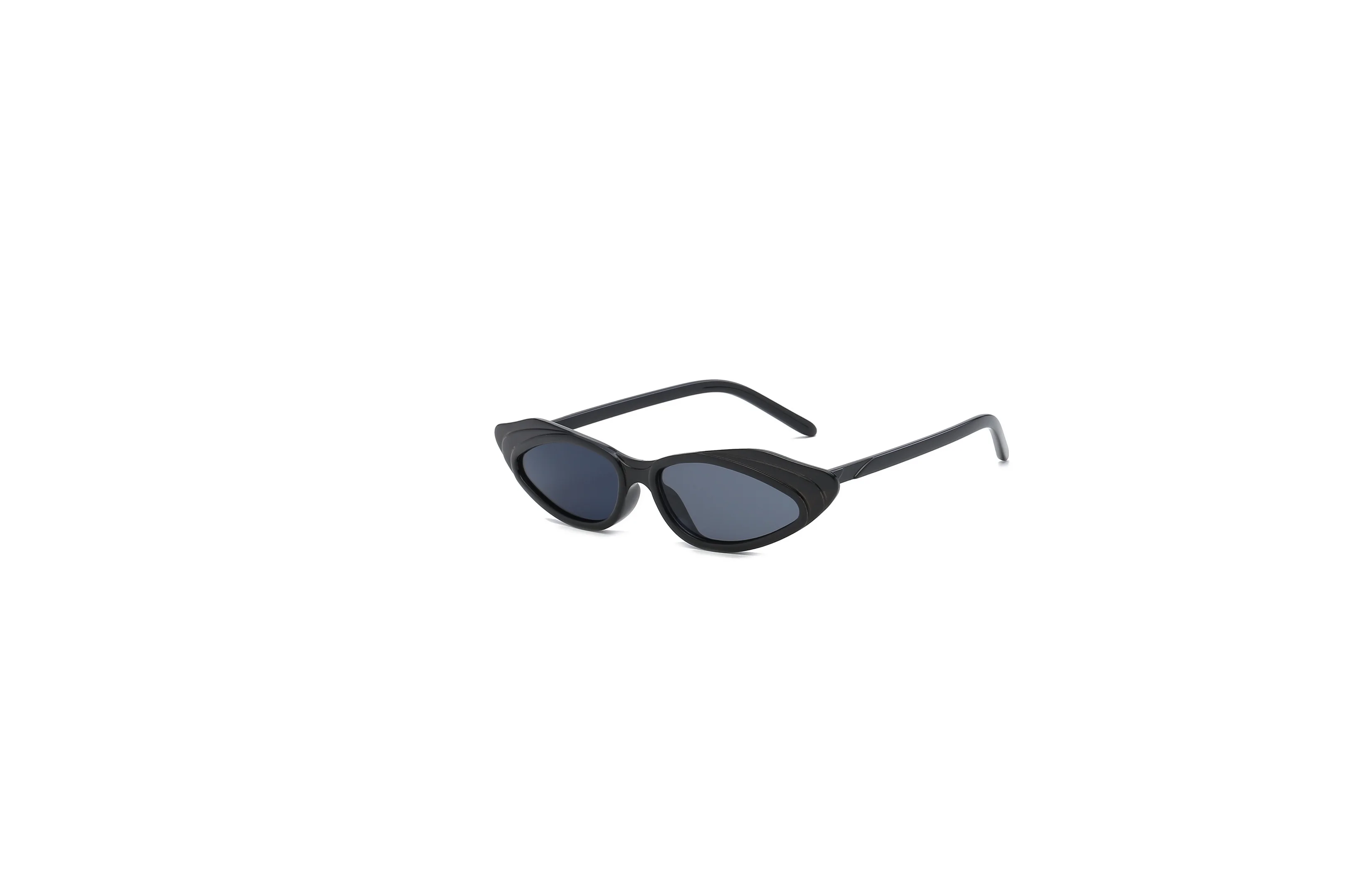 SHENNUO INS Popular Small Face Lady Cat Eye Sunglasses Fashion Design Multicolor Gradual Change UV400 9041 - Цвет линз: Черный