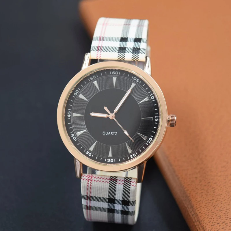 

Retro Striped lattice Women's Watches digital Ore Glass Dial Wrist Watch canvas Buckle Dress Clock Quartz Watch relojes de mujer