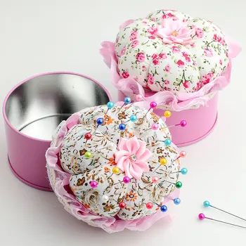 

Country Style Pink Needle Pillow Floral Print Cup Cake Shape Romantic Pin Cushion Home DIY Sewing Accessories 1 PC Needle Holder