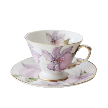 

Luxury 220 ML High Quality Bone Coffee Cups Vintage Ceramic Cups On-glazed Advanced Tea Cups And Saucers Sets Gifts J