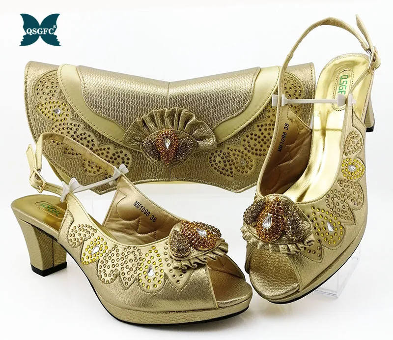 Sandal shoes and clutches bag set in italian design shoes and bag for