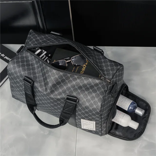 Luxury Fashion Men Women Travel Bag Duffle Bag Brand Designer Luggage  Handbags Large Capacity Sport Bags 55CM With Lock From Louisbag1980, $38.41