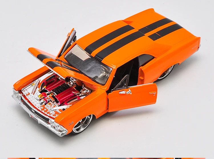 1/24 игрушка для мальчика литая модель автомобиля коллекционный автомобиль подарок для детей 1:24 мышечные статические автомобили Chevrolet-Corvette-1966 SS396