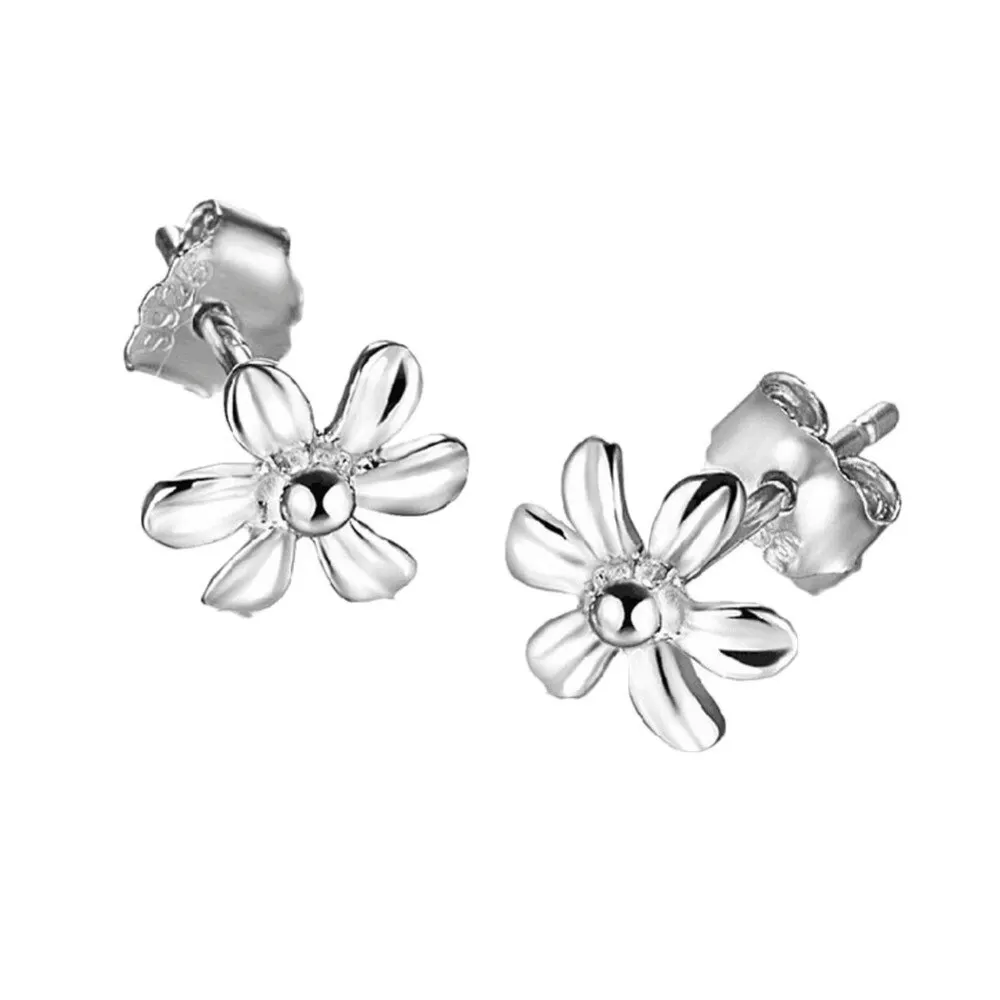 2020 Beautiful Trend Plated Clover Flower Crystal Stud Earrings for Women Jewelry